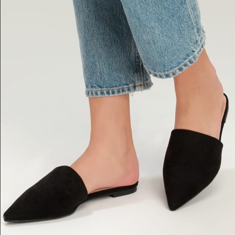 NEW Lulu’s Lorena Black Suede Pointed Toe Slides
